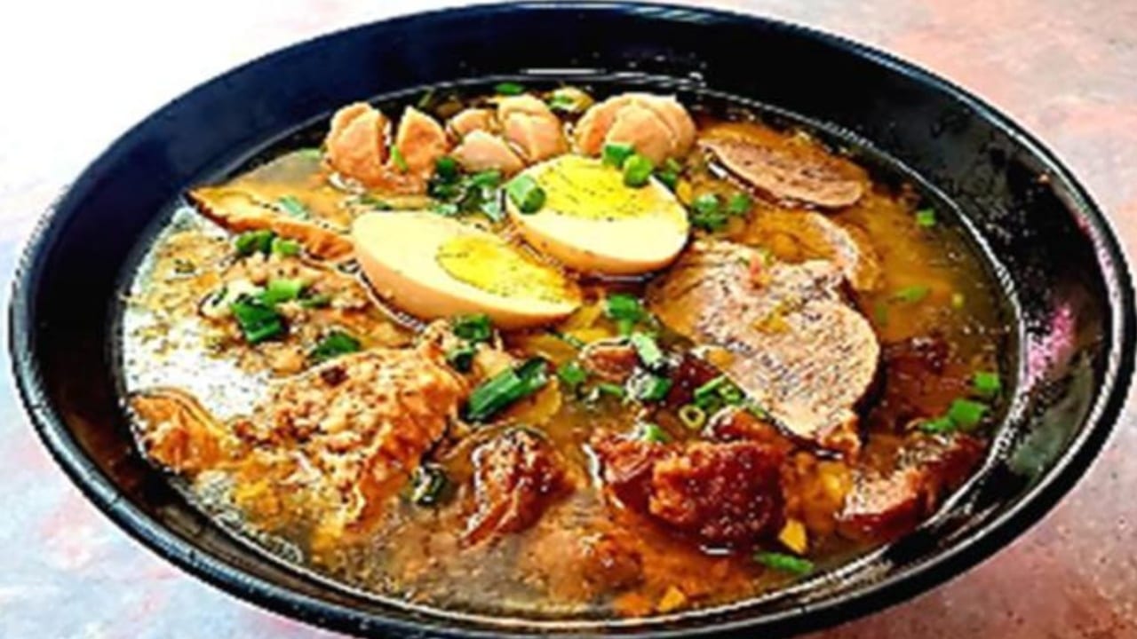 Meat Lover Noodles 肉食爱好者麵.